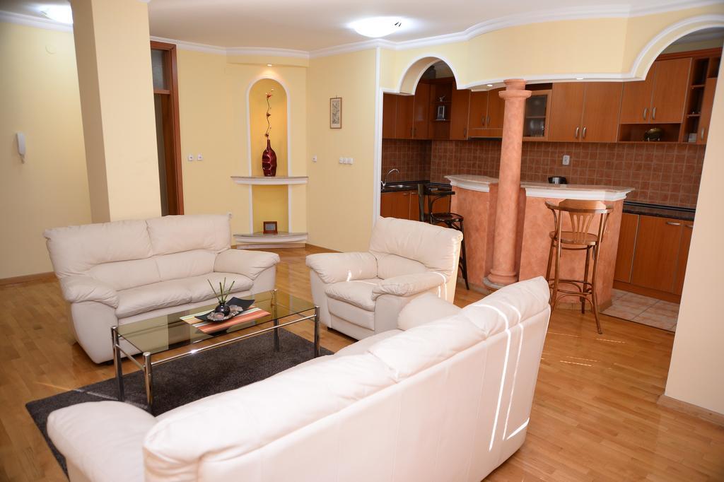 Exclusive Central Apartments Skopje Exterior photo