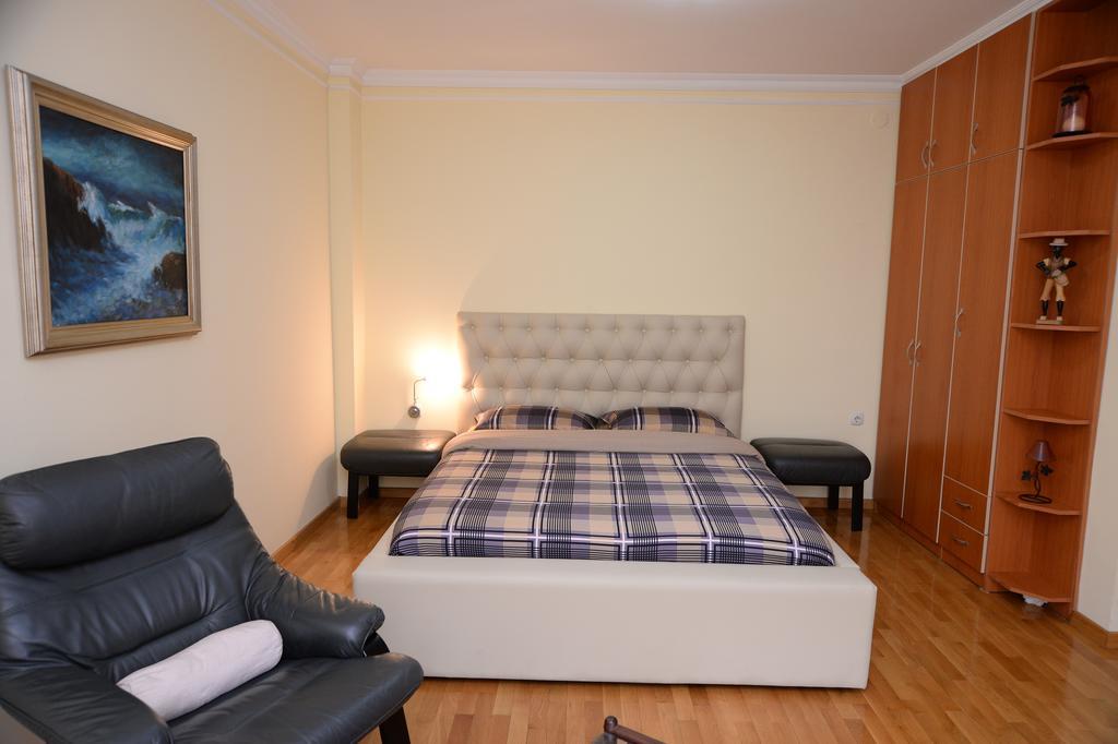 Exclusive Central Apartments Skopje Exterior photo