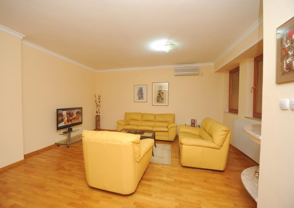 Exclusive Central Apartments Skopje Exterior photo