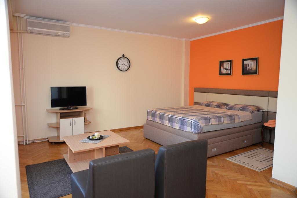 Exclusive Central Apartments Skopje Exterior photo