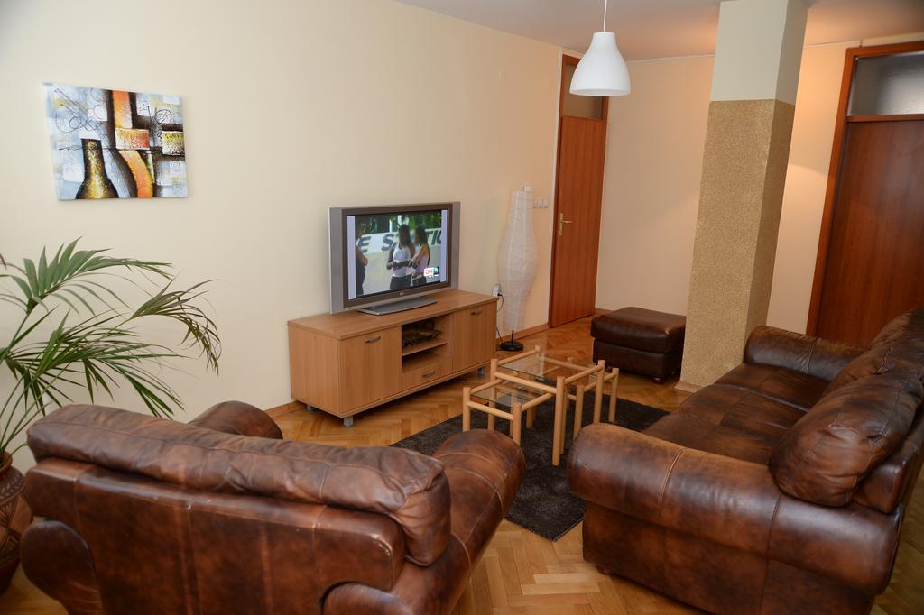 Exclusive Central Apartments Skopje Exterior photo